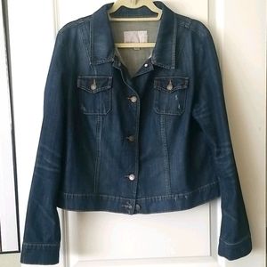 Cropped lightweight distressed denim jacket